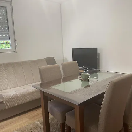 La Romana * 波德戈里察