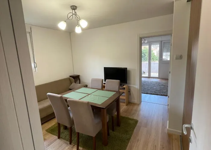 La Romana * Podgorica